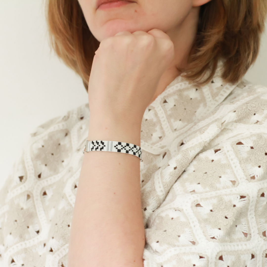Classic Keffiyeh - Thin - Handmade Beaded Bracelet